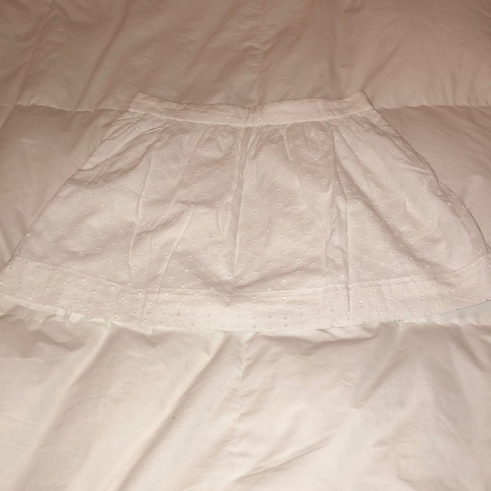 Gap white eyelet skirt
